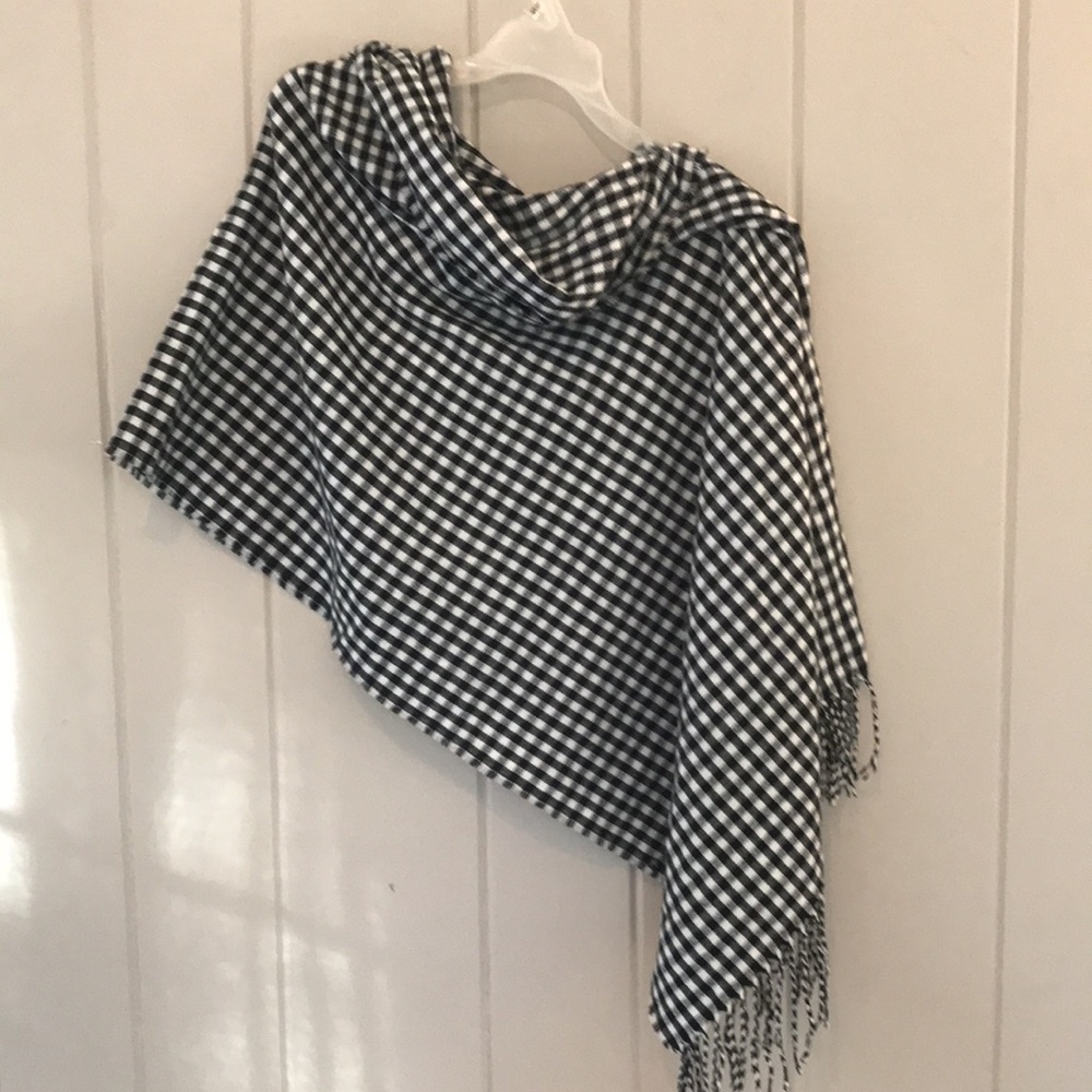 Black and White Checkered Shawl